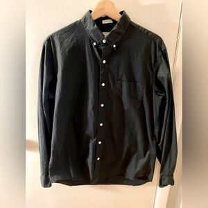 J. CREW Black Button Down casual shirt in Medium Slim Untucked